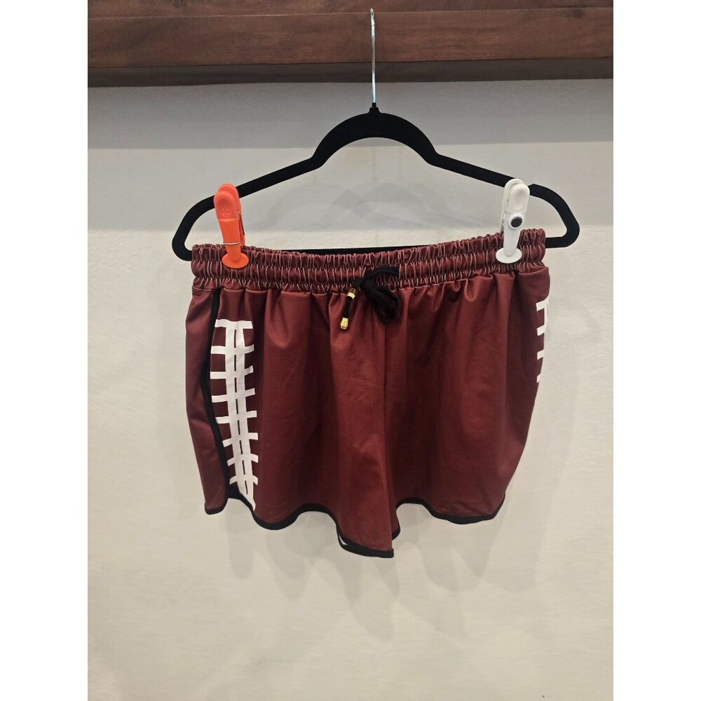 Womens Maroon Elastic Waist Shorts W/ White Side Detail By Jess Lea Size 2XL